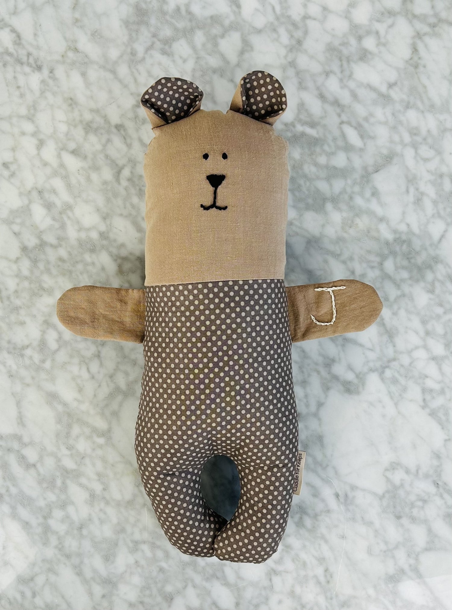 Weighted bears to relieve feelings of anxiety. Handmade and personalized.